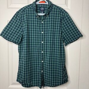 St. John's Bay Men's Shirt Gingham Comfort Flex No Tuck Size‎ M